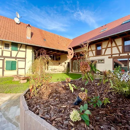 Apartment Le De La Grange